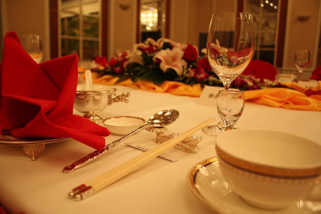 Ruishi Hotel Dalian Zewnętrze zdjęcie