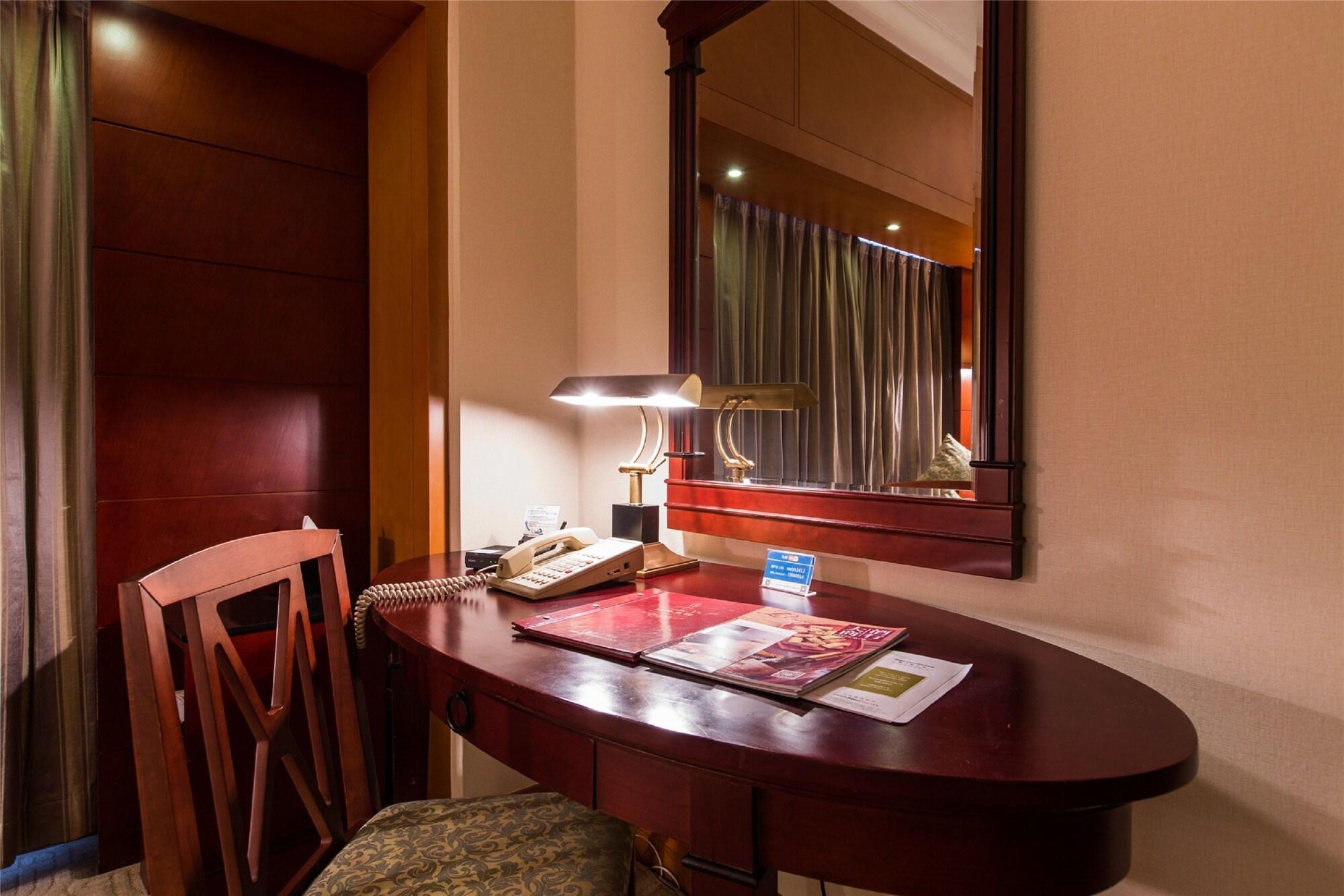 Ruishi Hotel Dalian Zewnętrze zdjęcie