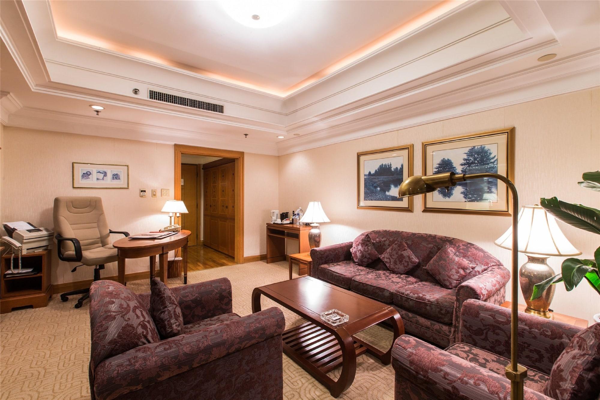 Ruishi Hotel Dalian Zewnętrze zdjęcie